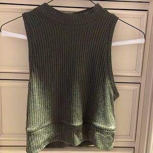 American Eagle Size Medium Forest Green Shirt